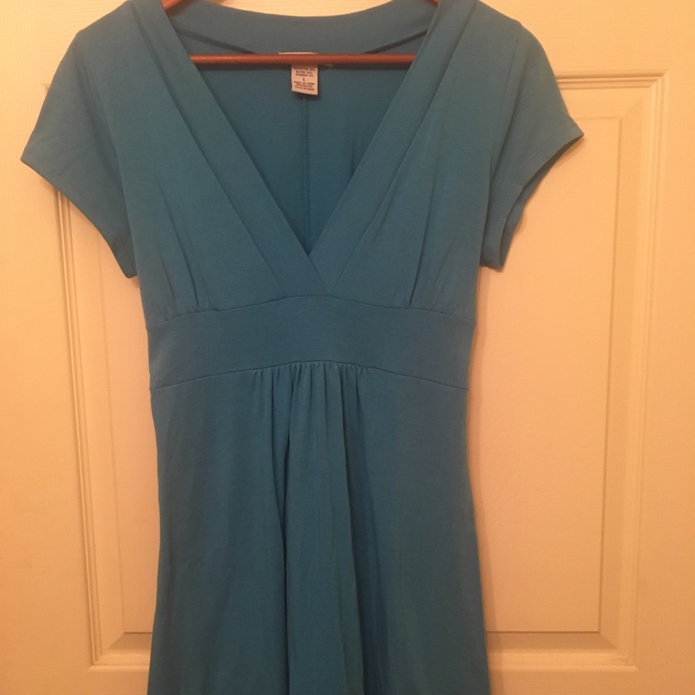 Turquoise summer dress. Stretchy. Size Large